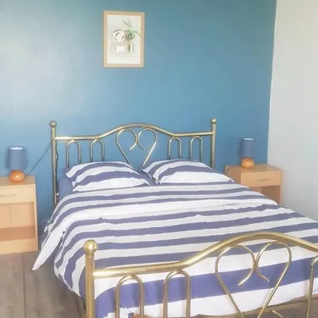 Bed and Breakfast Face 3*