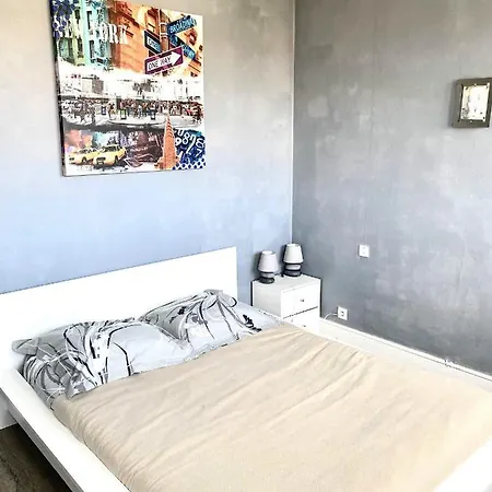 Face أودريسيليه